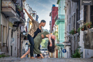 Salsa tanzen in Bern Danzarte