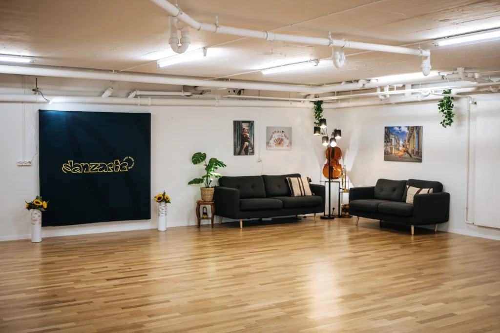 Tanzraum Danzarte Bern gross 1 - Tanzraum mieten Bern
